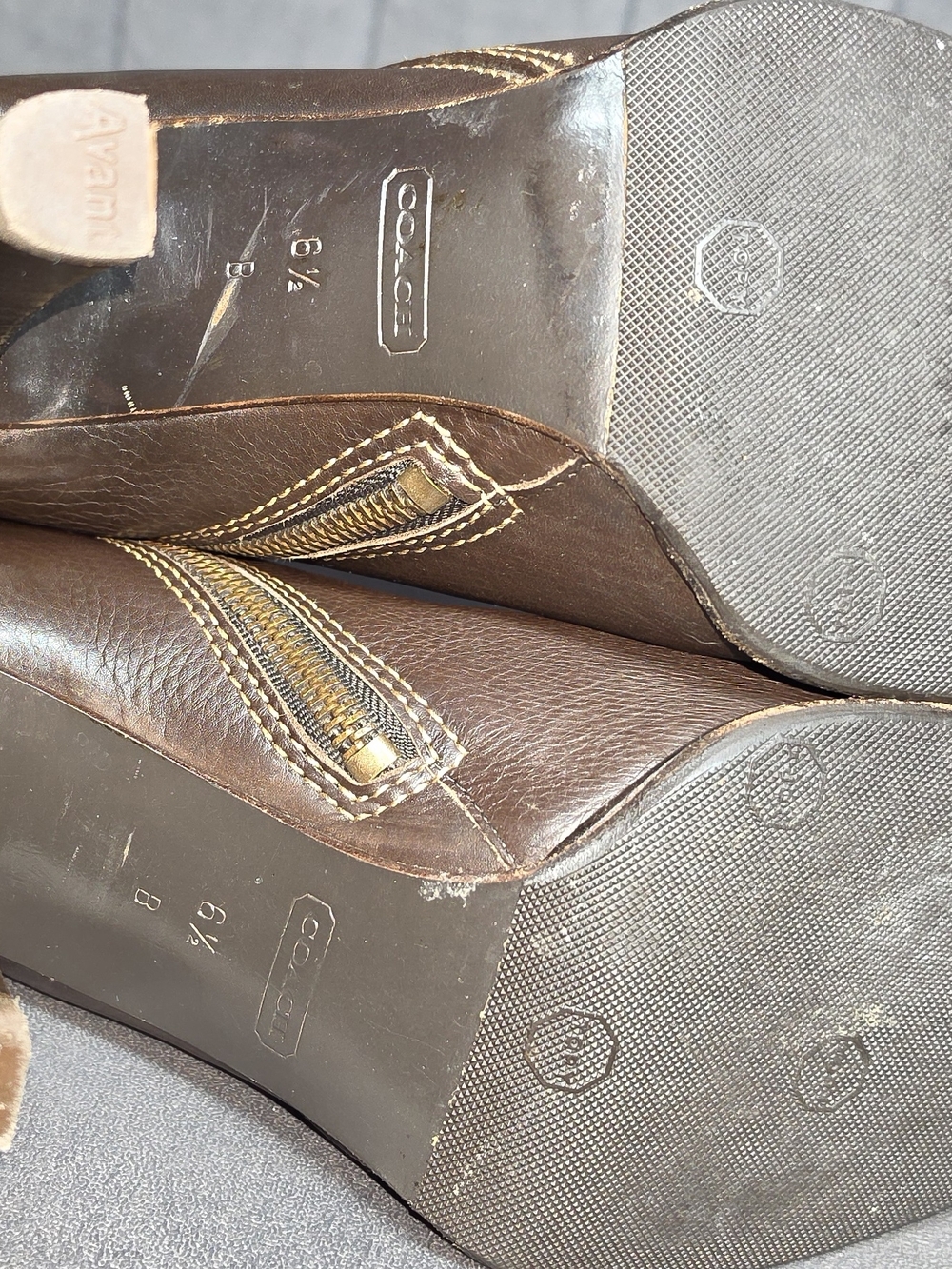 Coach Brown Leather Buckle Ankle Boots Heeled Booties Size 6.5 - Picture 5 of 9